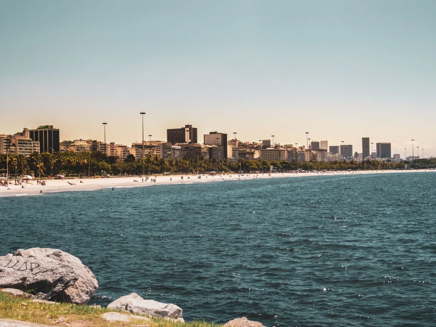 Orla de Copacabana e paisagem do Rio de Janeiro